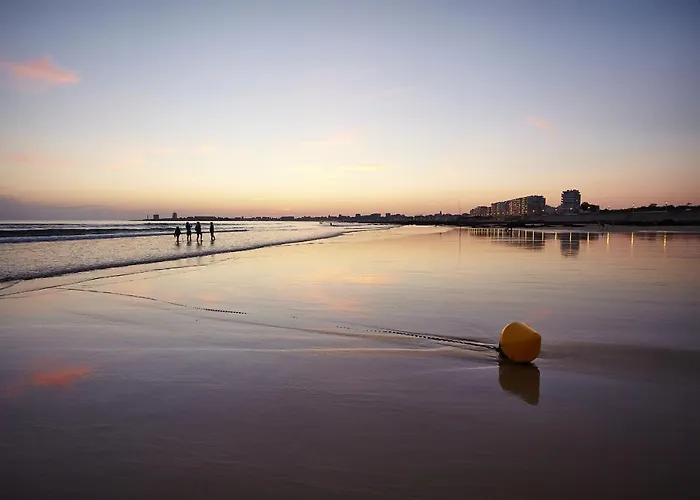 شقة A 150m De La Grande Plage- 4 Adultes,1 Enfant لي سابلِ دولونْ